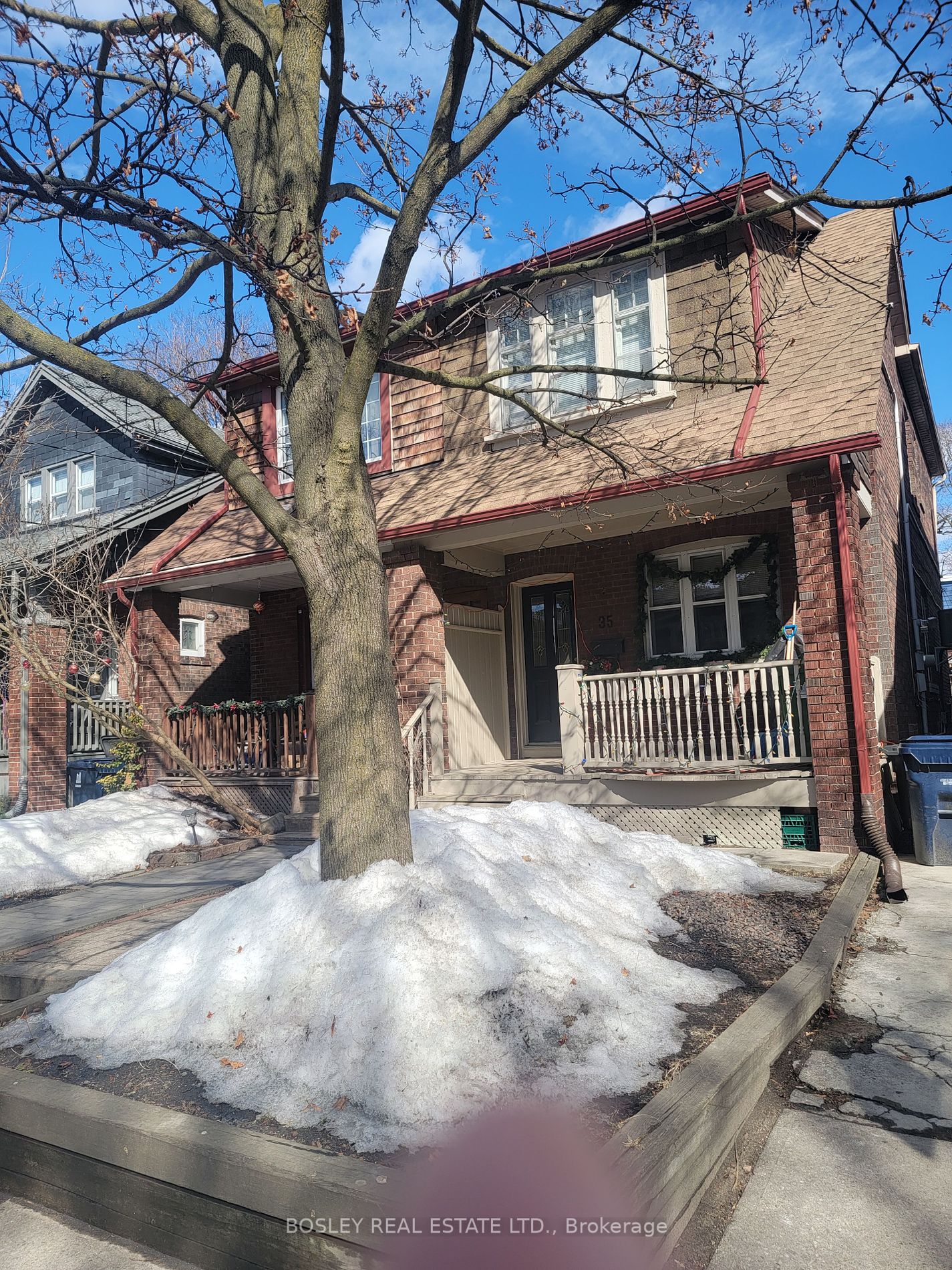 35 Gifford St, Toronto, M5A 3H9