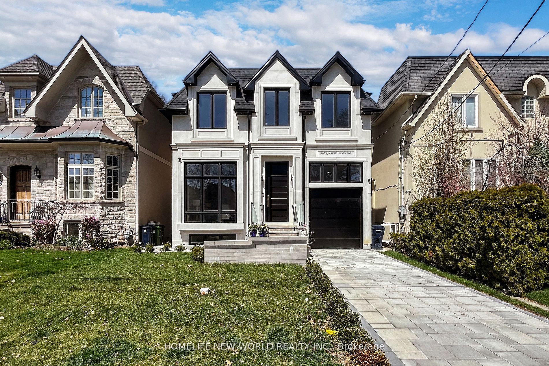 168 Glenvale Blvd, Toronto, M4G 2W3