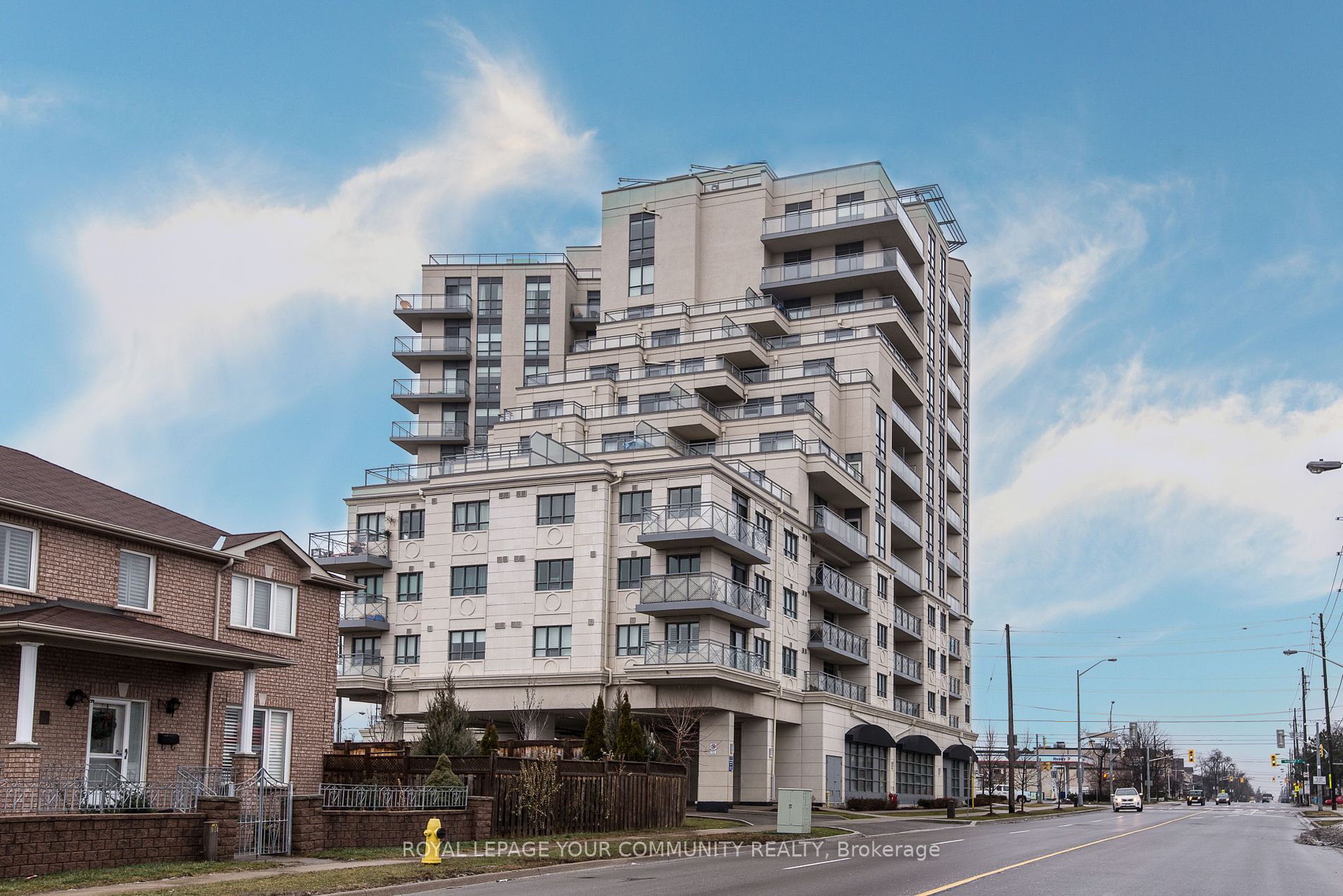 207 - 7730 Kipling Ave, Vaughan, L4L 1Y9