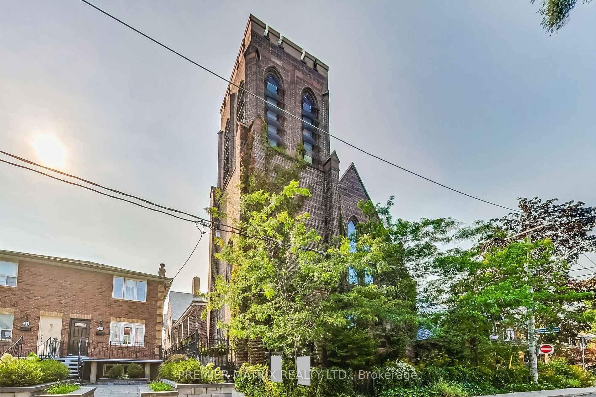 10 - 40 Westmoreland Ave, Toronto, M6H 2Z7