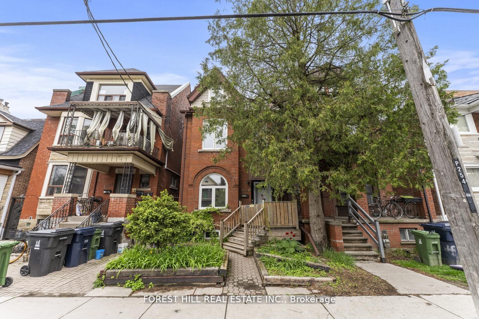 1046 Dovercourt Rd, Toronto, M6H 2X8